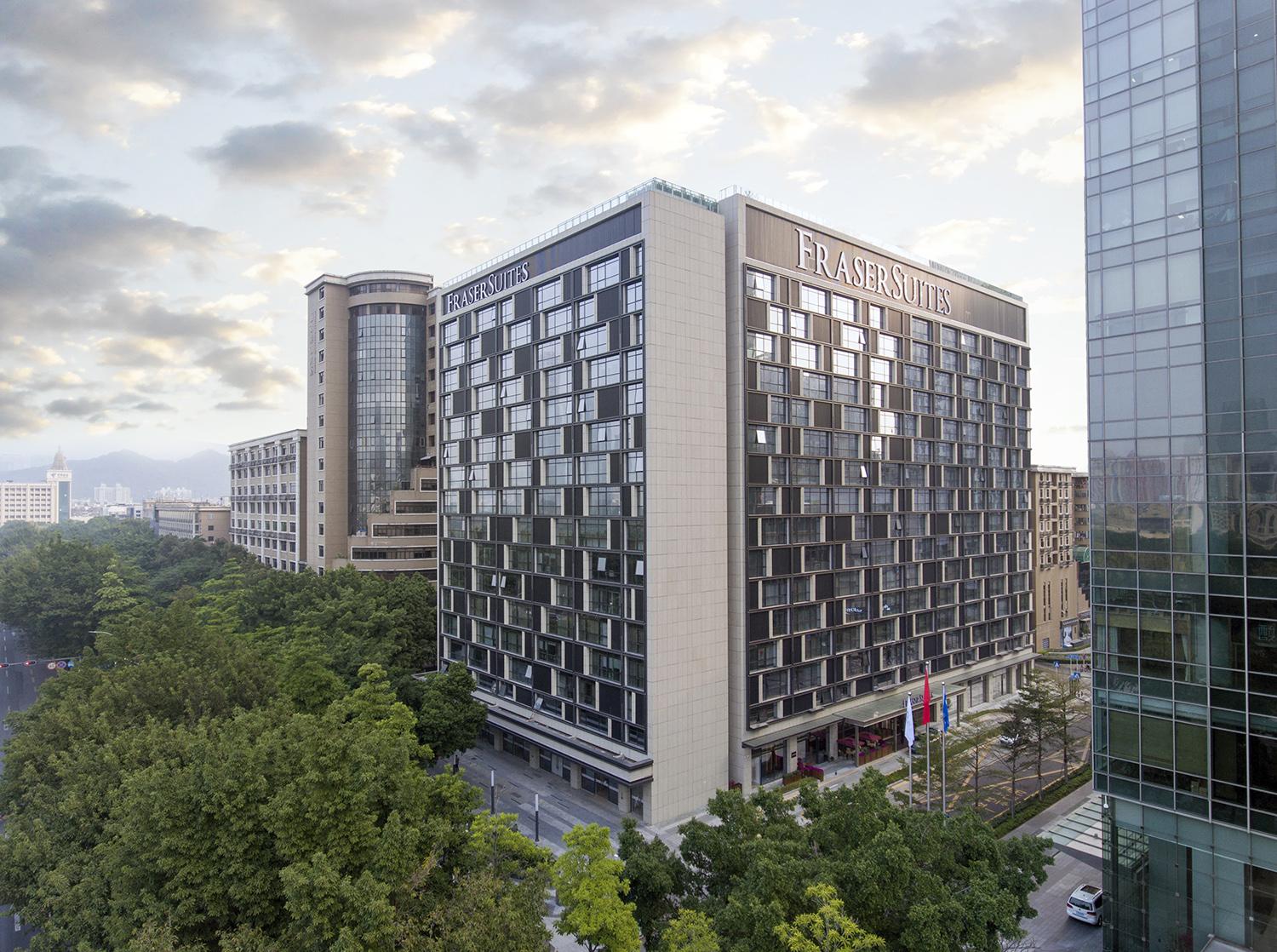 Fraser Shenzhen: Infinity Pool & Business Zone Convenience Aparthotel