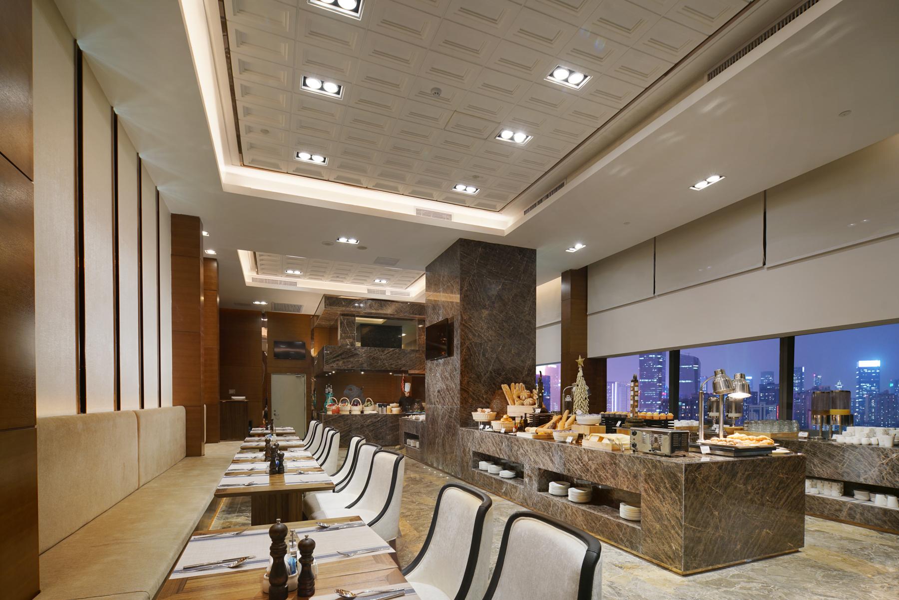 Aparthotel Fraser Shenzhen: Infinity Pool & Business Zone Convenience